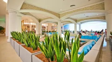 Dit Evrika Beach Club