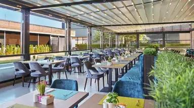 Dit Evrika Beach Club