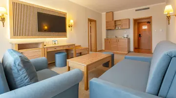 DIT MAJESTIC BEACH RESORT