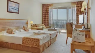 DIT MAJESTIC BEACH RESORT