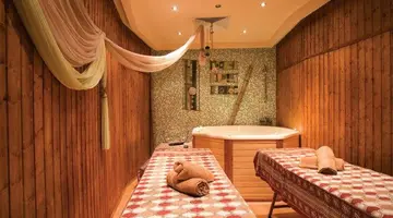 DIT MAJESTIC BEACH RESORT