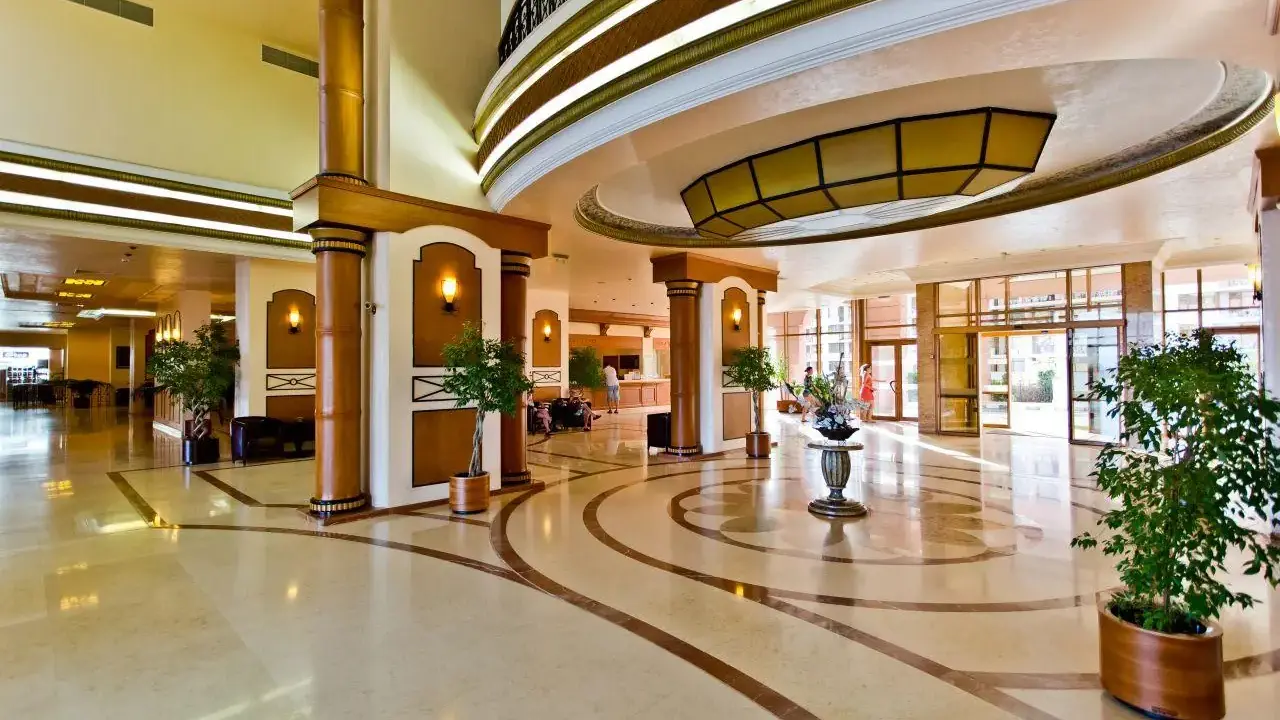 DIT MAJESTIC BEACH RESORT