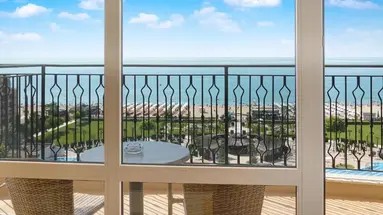 Dit Majestic Beach Resort