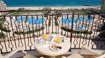 DIT Majestic Beach Resort