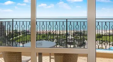 DIT Majestic Beach Resort
