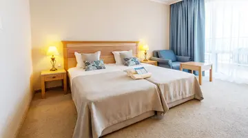 DIT MAJESTIC BEACH RESORT