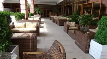 DIT MAJESTIC BEACH RESORT