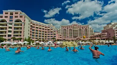 DIT MAJESTIC BEACH RESORT