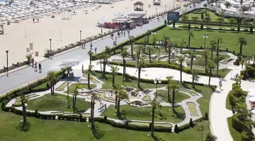 DIT MAJESTIC BEACH RESORT