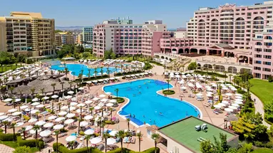 DIT MAJESTIC BEACH RESORT