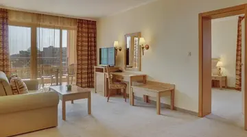 DIT Majestic Beach Resort