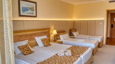 DIT MAJESTIC BEACH RESORT