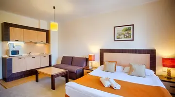 DIT MAJESTIC BEACH RESORT