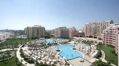 DIT MAJESTIC BEACH RESORT