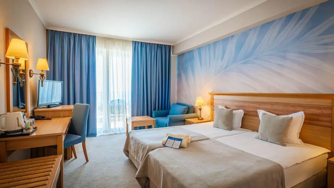 DIT MAJESTIC BEACH RESORT