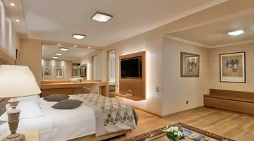 Divani Caravel