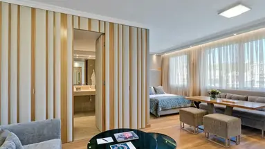 Divani Caravel