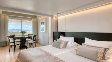 Divani Caravel