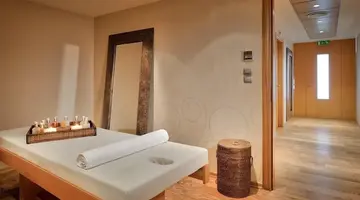 Divani Caravel