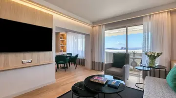 Divani Caravel