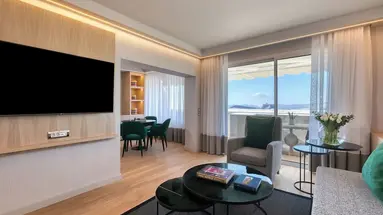 Divani Caravel