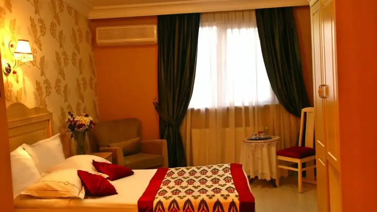 DIVAS HOTEL