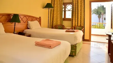 Dive Inn Resort