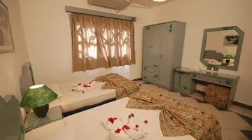 Dive Inn Resort