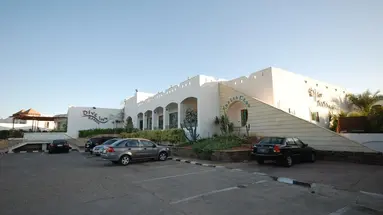 Dive Inn Resort