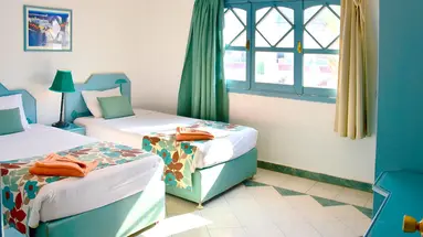 Dive Inn Resort