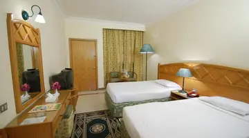 Dive Inn Resort