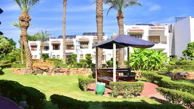 Dive Inn Resort
