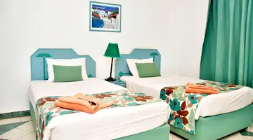 Dive Inn Resort