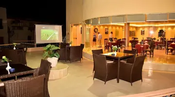 Dive Inn Resort