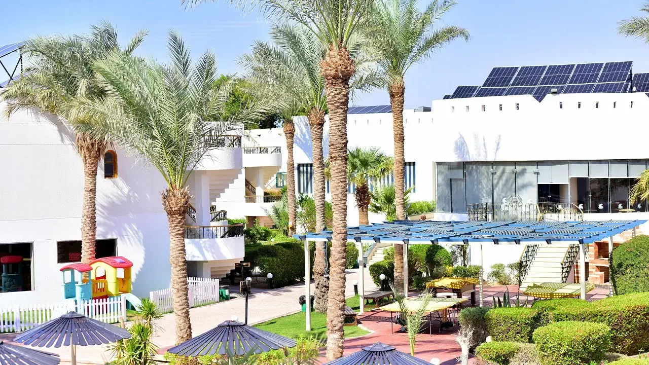Dive Inn Resort