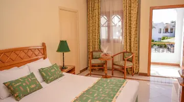 Dive Inn Resort