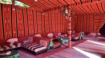 Dive Inn Resort
