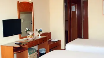 Dive Inn Resort