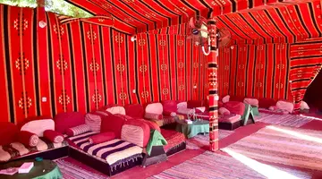 Dive Inn Resort
