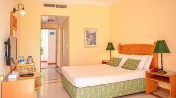 Dive Inn Resort
