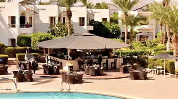 Dive Inn Resort
