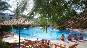 Dive Inn Resort