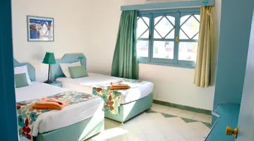 Dive Inn Resort