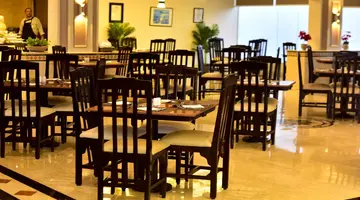 Dive Inn Resort