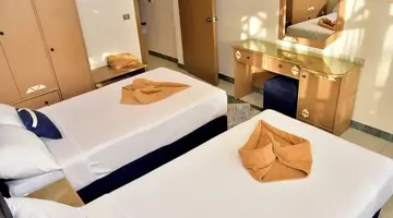 Dive Inn Resort