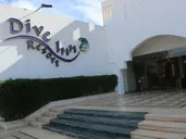 Dive Inn Resort
