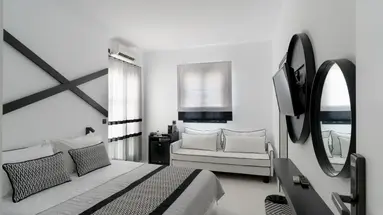 DIVELIA HOTEL