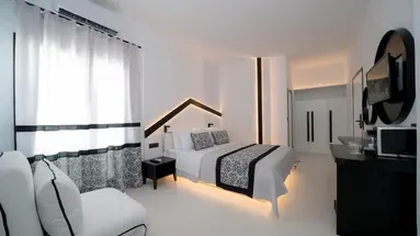 DIVELIA HOTEL
