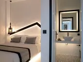 Divelia Hotel