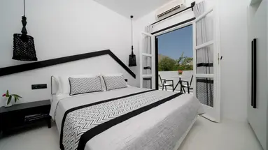 DIVELIA HOTEL
